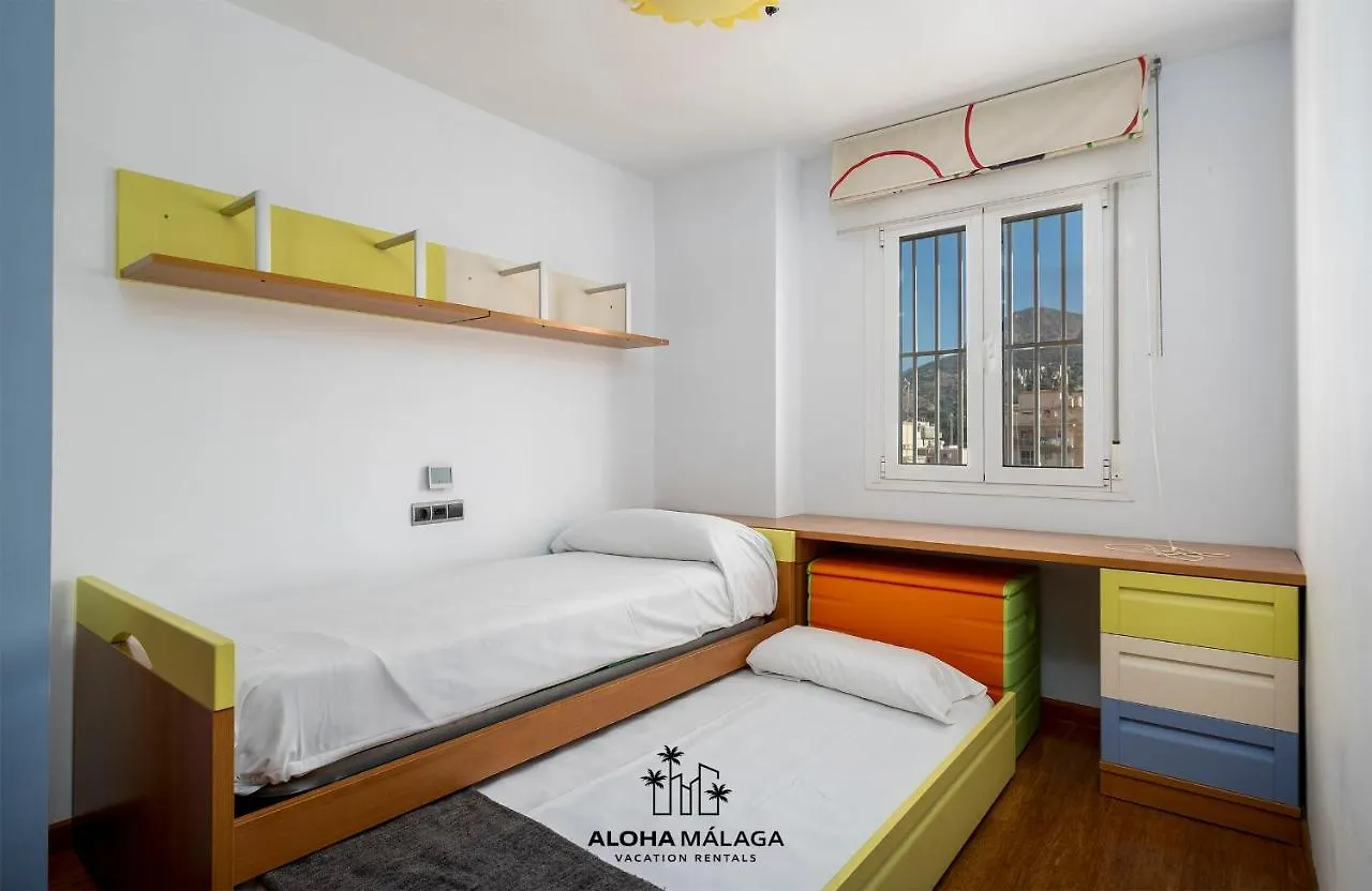 Apartment Lucila Beachfront Pedregalejo By Alohamalaga