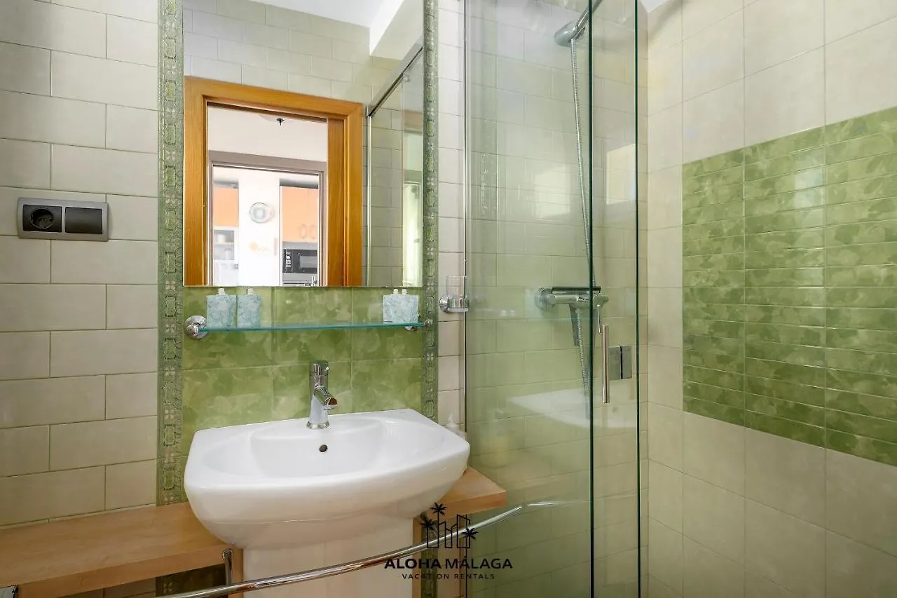Lucila Beachfront Pedregalejo By Alohamalaga Apartment Malaga